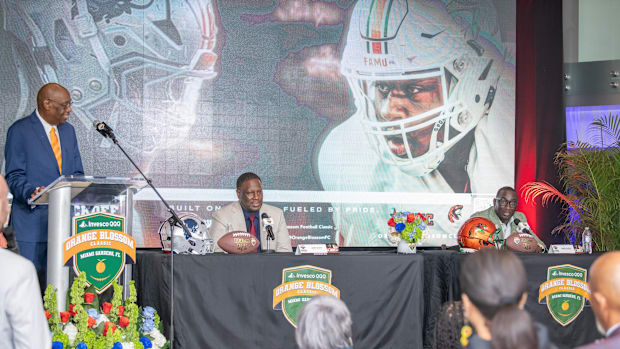 Orange Blossom Classic's Coaches Press Conference:   Larry Scott (Howard) and James Colzie III (FAMU) | Orange Blossom Classi