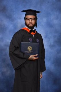 dennis-freeman-cap-and-gown-virginia-state-university