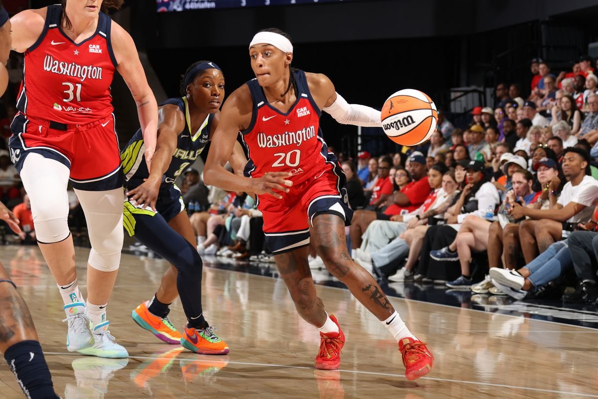 Dallas Wings v Washington Mystics