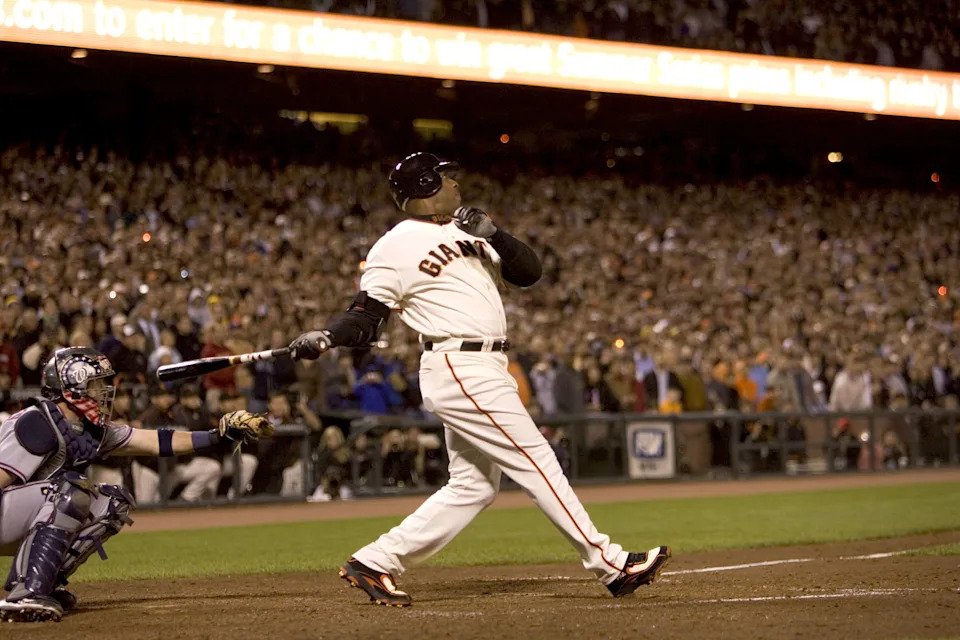 This image of Barry Bonds hitting career home run No. 756 could certainly provide some inspiration for a statue in San Francisco. (Paul Kitagaki Jr/Sacramento Bee/via Getty Images)
