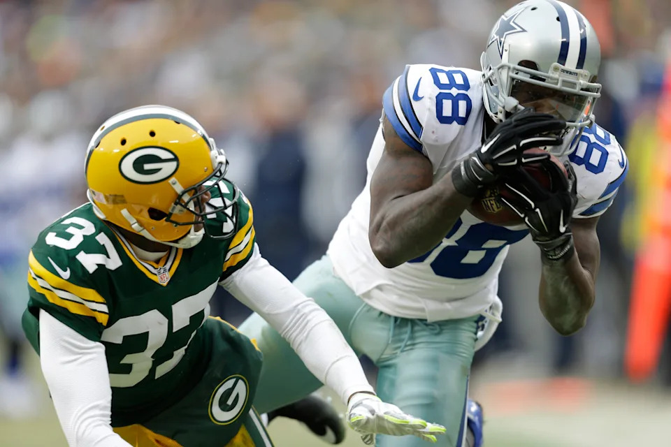 Dez Bryant caught it. Or did he? (Photo by Mike McGinnis/Getty Images)