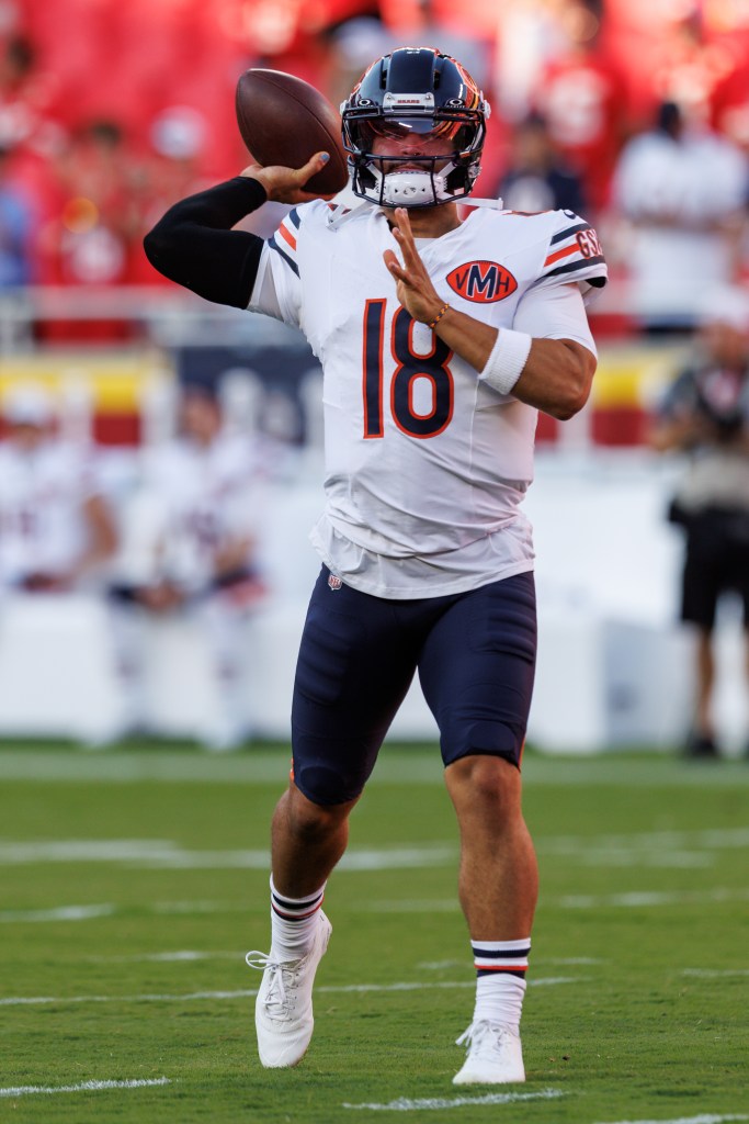 Caleb Williams throws the ball